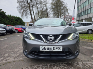 2015 Nissan Qashqai 1.2 Dig-T N-Tec 2WD Euro 6 (s/s) 5dr in Grey — image 5