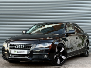 2011 Audi A4 2.0 Tfsi Dynamik in Black — image 2