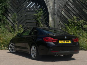 2018 BMW 4 Series 2.0 420i M Sport Auto Euro 6 (s/s) 2dr in Black — image 5