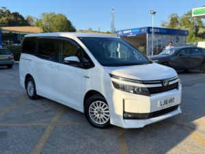 2016 Toyota Noah