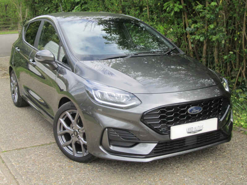 2023 Ford Fiesta 1.0 Fiesta St-Line 5 Door 1.0l Ecoboost 125ps Mhev Fwd 6-Speed Manual in Grey — image 1