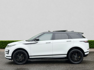 2020 Land Rover Range Rover Evoque 2.0 P200 Mhev R-Dynamic Se SUV 5dr Petrol Auto 4WD Euro 6 (s/s) (200 Ps) in White — image 4