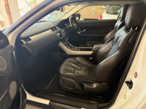 2014 Land Rover Range Rover Evoque 2.2 Sd4 Pure Tech in White — image 6