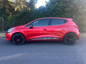 2016 Renault Clio 1.5 Dci Dynamique S Nav Euro 6 (s/s) 5dr in Red — image 2