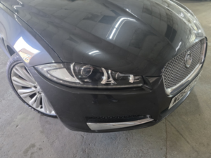 2013 Jaguar Xf 3.0 D V6 Portfolio in Grey — image 2