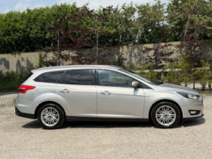 2018 Ford Focus 1.0 T Ecoboost Zetec Edition in Silver — image 2