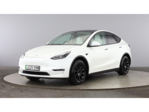 2025 Tesla Model Y (dual Motor) Long Range Auto 4wde 5dr in White — image 2