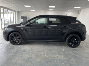 2015 Citroen C4 Cactus 1.6 Bluehdi Flair in Black — image 2