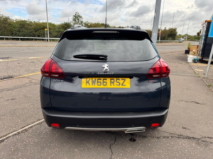 2016 Peugeot 2008 1.6 Bluehdi Gt Line Euro 6 (s/s) 5dr in Grey — image 4