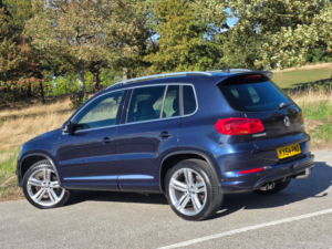 2014 Volkswagen Tiguan 2.0 Tdi Bluemotion Tech R-Line SUV 5dr Diesel Manual 4WD Euro 5 (s/s) (nav) (177 Ps) in Blue — image 5