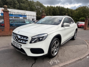 2017 Mercedes-Benz Gla 2.1 Gla220d Amg Line 7g-Dct 4matic Euro 6 (s/s) 5dr in White — image 3