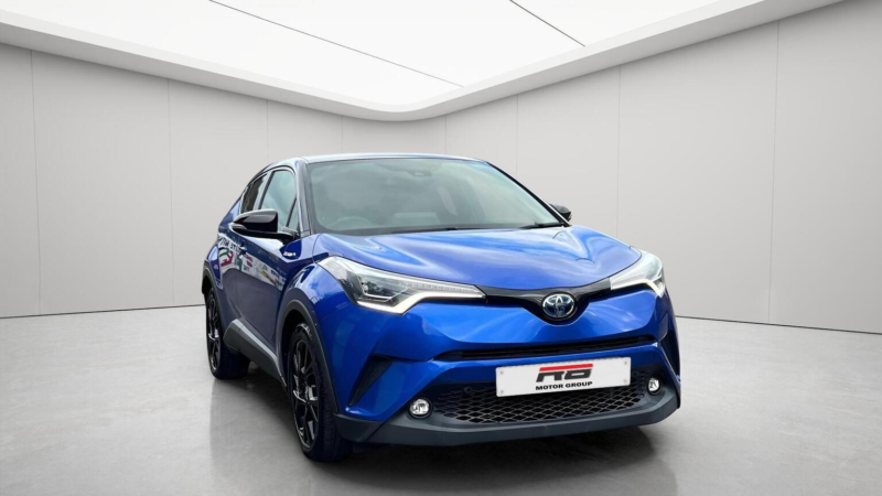 2019 Toyota C-Hr 1.8 Vvt-H Dynamic CVT Euro 6 (s/s) 5dr in Blue — image 1