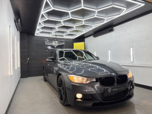 2015 BMW 3 Series 3.0 330d M Sport Saloon in Grey — image 5