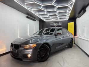 2015 BMW 3 Series 3.0 330d M Sport Saloon in Grey — image 6