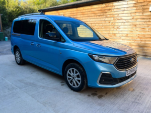 2024 Ford Grand Tourneo Connect 5 SEAT Wheelchair Accessible Disabled Access Vehicle Wav in Blue — image 2