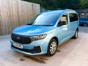 2024 Ford Grand Tourneo Connect 5 SEAT Wheelchair Accessible Disabled Access Vehicle Wav in Blue — image 4