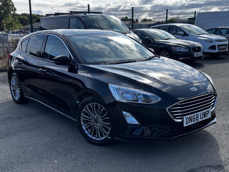 2018 Ford Focus 1.0 T Ecoboost Titanium X in Black — image 1