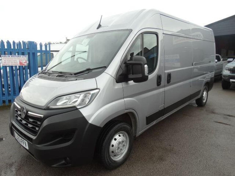 2023 Vauxhall Movano 2.2 Cdti 3500 Biturbo Prime Fwd L3 H2 Euro 6 (s/s) 5dr in Silver — image 1