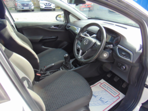 2018 Vauxhall Corsa 1.4 I Ecotec Design * Mot September 2027 * Finance Available * Only 34756 Miles * Free 6 Moinths Wa in White — image 5