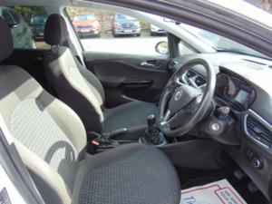 2018 Vauxhall Corsa 1.4 I Ecotec Design * Mot September 2027 * Finance Available * Only 34756 Miles * Free 6 Moinths Wa in White — image 6
