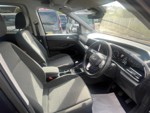 2023 Ford Tourneo Connect 2.0 Tourneo Connect Titanium Tourneo L1 2.0l Ecoblue 122ps Fwd 6-Speed Manual in Blue — image 5