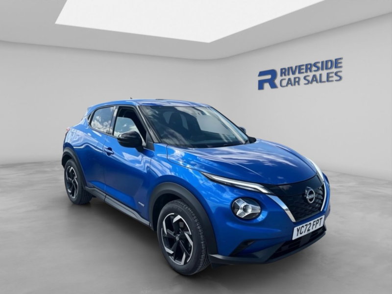 2022 Nissan Juke 1.6 N-Connecta SUV 5dr Petrol Hybrid Auto Euro 6 (143 Ps) in Blue — image 1