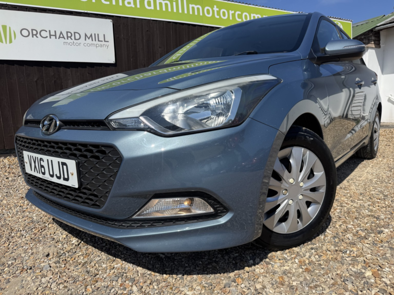 2016 Hyundai I20 1.2 I20 S 1.2 75p Bd in Blue — image 1