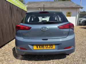 2016 Hyundai I20 1.2 I20 S 1.2 75p Bd in Blue — image 5