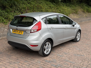 2014 Ford Fiesta 1.3 Zetec in Silver — image 6