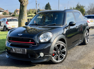 2016 MINI Countryman 2.0 Cooper Sd All4 Countryman in Black — image 3