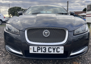 2013 Jaguar Xf 2.2 D Luxury in Grey — image 2
