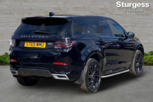 2019 Land Rover Discovery Sport 2.0 D180 Mhev R-Dynamic Hse Auto 4WD Euro 6 (s/s) 5dr in Black — image 6