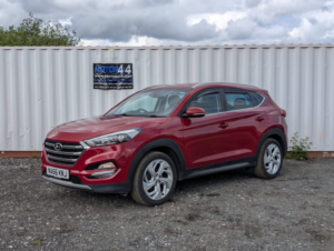 2016 Hyundai Tucson 2.0 Tucson Prem 2.0 D 136ps 4WD in Red — image 6