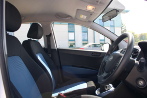 2016 Hyundai I10 1.0 I10 Se 5dr in White — image 3