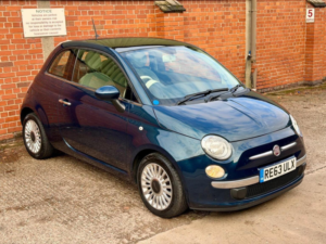 2013 Fiat 500 0.9 Twinair Lounge Dualogic Euro 6 (s/s) 3dr in Blue — image 2