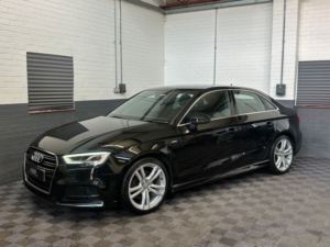2019 Audi A3 2.0 Tfsi 40 S Line Saloon 4dr Petrol S Tronic Quattro Euro 6 (s/s) (190 Ps) in Black — image 4