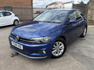 2018 Volkswagen Polo 1.0 Se in Blue — image 2