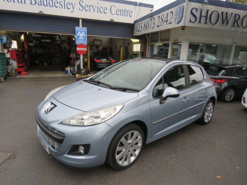 2011 Peugeot 207 1.6 Vti Allure Tiptronic Euro 5 5dr in Blue — image 1