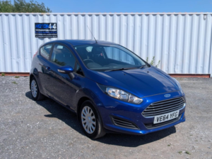 2015 Ford Fiesta 1.3 Style in Blue — image 2