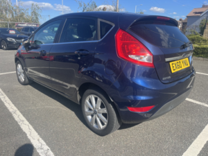 2010 Ford Fiesta 1.4 Zetec in Blue — image 6