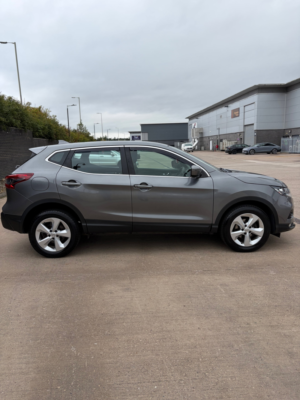 2019 Nissan Qashqai 1.5 Dci Acenta Premium SUV 5dr Diesel Manual Euro 6 (s/s) (115 Ps) in Grey — image 6