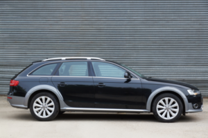 2013 Audi A4 Allroad 2.0 Tdi in Black — image 2