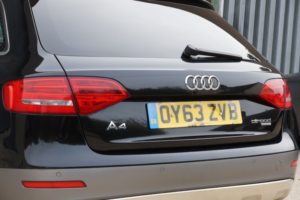 2013 Audi A4 Allroad 2.0 Tdi in Black — image 5