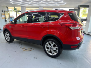 2014 Ford Kuga 2.0 Tdci Titanium 2WD Euro 5 5dr in Red — image 4