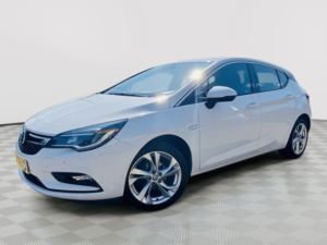 2016 Vauxhall Astra 1.4i Turbo Sri Nav Hatchback 5dr Petrol Auto Euro 6 (s/s) (150 Ps) in White — image 4