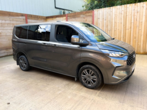 2025 Ford Tourneo Custom 4 SEAT Auto Wheelchair Accessible Disabled Access Vehicle Wav in Grey — image 3
