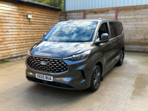2025 Ford Tourneo Custom 4 SEAT Auto Wheelchair Accessible Disabled Access Vehicle Wav in Grey — image 6