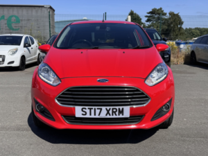 2017 Ford Fiesta 1.0 T Ecoboost Titanium in Red — image 5