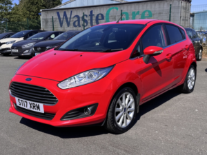 2017 Ford Fiesta 1.0 T Ecoboost Titanium in Red — image 6