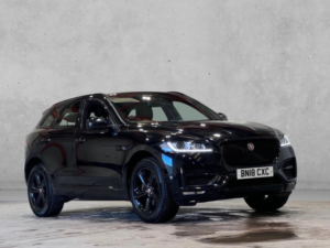 2018 Jaguar F-Pace 2.0 D240 R-Sport Auto AWD Euro 6 (s/s) 5dr in Black — image 6